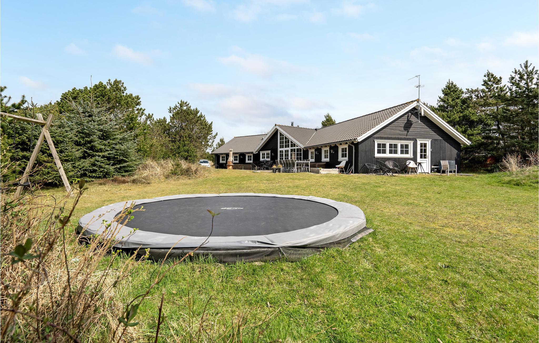Ferienhaus 12 Personen Bjergvej 6857 Blavand 130 P Danischeferienhauser De